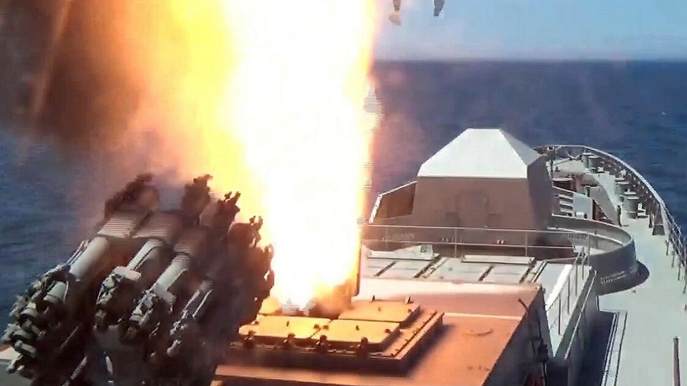 القوات الروسية تضرب مستودعا لأسلحة الطيران والذخائر للجيش الأوكراني