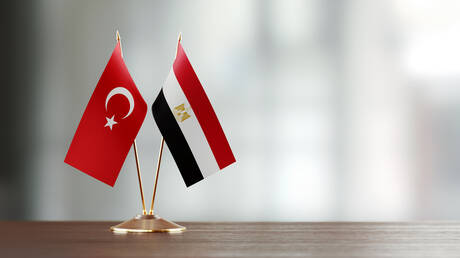 أمين الغرف التجارية في مصر: الرئيس السيسي وجه بتعزيز التعاون التجاري والاقتصادي مع تركيا