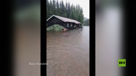 بالفيديو.. فيضانات تجتاح جنوب النرويج
