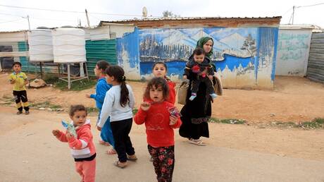 الأسد يكشف أسباب امتناع اللاجئين عن العودة إلى البلاد