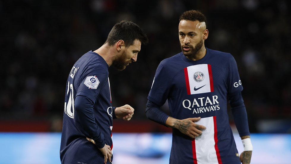 وزيرة الرياضة الفرنسية ترد على تصريحات نيمار بشأن "جحيم" ميسي في باريس