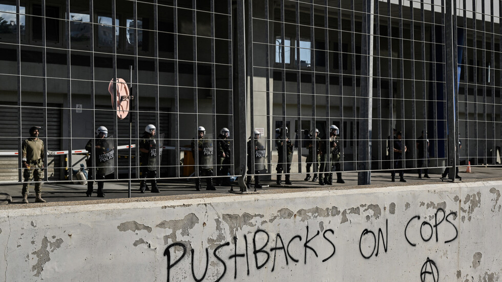 محكمة أوروبية ترفض مطالبة لاجئين سوريين بتعويضات من وكالة "فرونتكس"