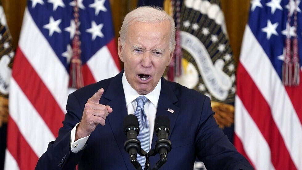 "الأصوات اكتملت" والعد التنازلي لعزل بايدن بدأ