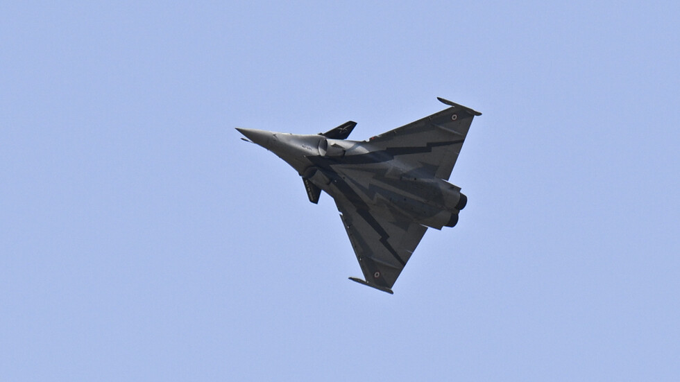 "تاس": السعودية تبحث مع فرنسا إمكانية شراء مقاتلات "رافال"