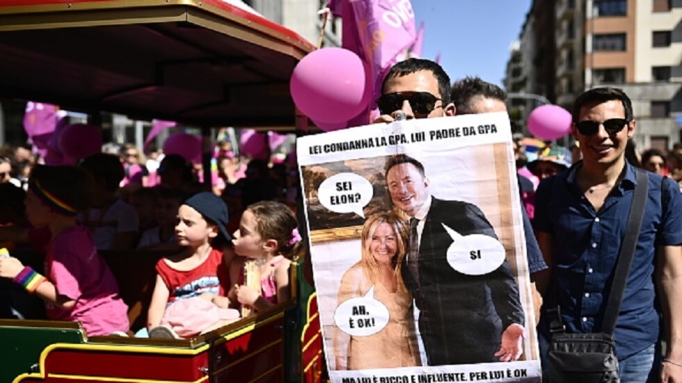 "بيزنس انسايدر" تكشف عن وجود طفل سرّي لإيلون ماسك