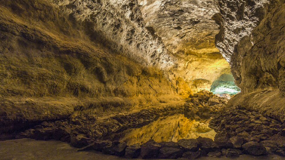 إنقاذ مستكشف الكهوف الأمريكي من كهف عميق في تركيا