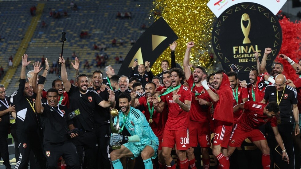 السوبر الإفريقي.. تشكيلة الأهلي المصري واتحاد الجزائري المتوقعة.. تاريخ المواجهات والقنوات الناقلة