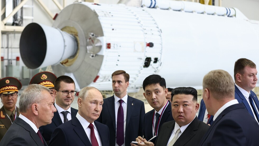 "روس كوسموس" على استعداد لإطلاق رائد فضاء كوري شمالي