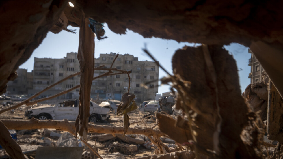 عالم: شدة إعصار "دانيال" في ليبيا تماثل انفجار قنبلة هيروشيما كل 20 ثانية