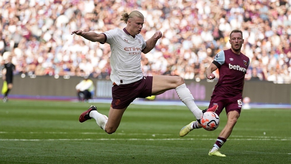 مانشستر سيتي ينتزع الصدارة سريعا من ليفربول (فيديو)