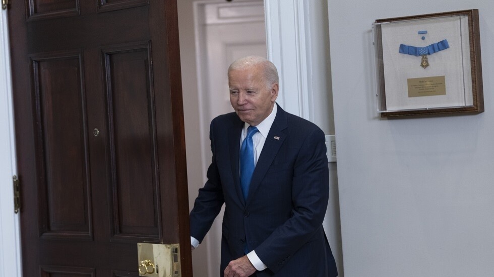 ترامب: الإغلاق الحكومي على الأبواب مع تباطؤ بايدن في 