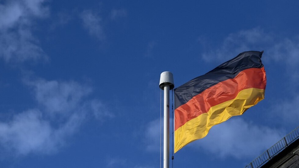 ألمانيا تحظر جماعة من النازيين الجدد على صلة بالولايات المتحدة