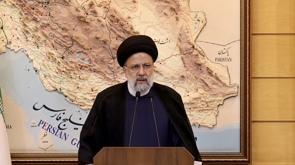 الرئيس الإيراني يتهم الولايات المتحدة بـ"صب الزيت على النار" في أوكرانيا