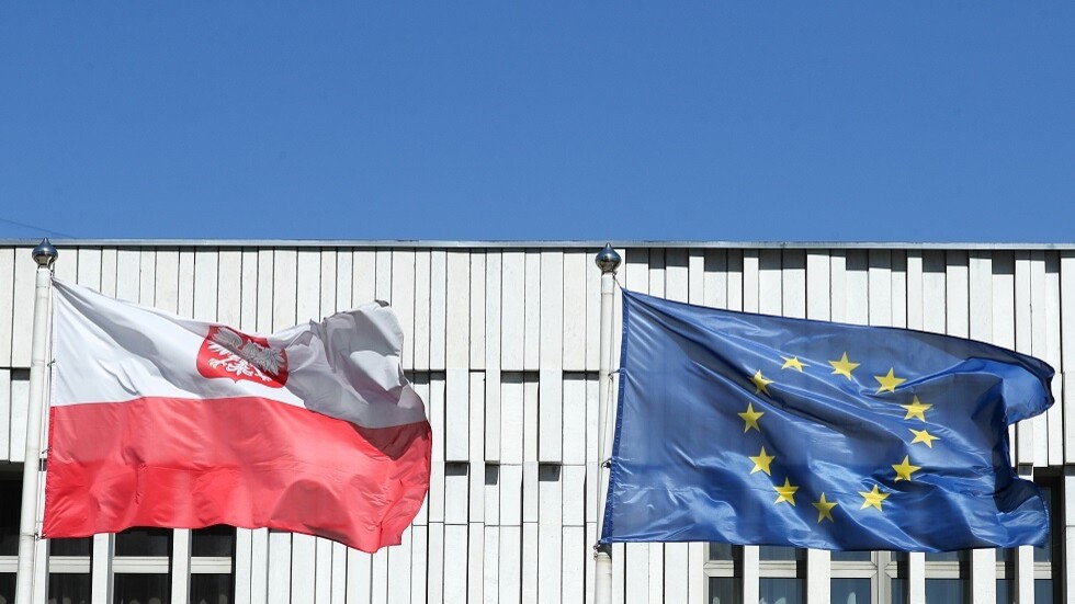 "سي إن إن": الخلاف بين بولندا وأوكرانيا حول إمدادات الحبوب والأسلحة يثير قلق القادة الأوروبيين