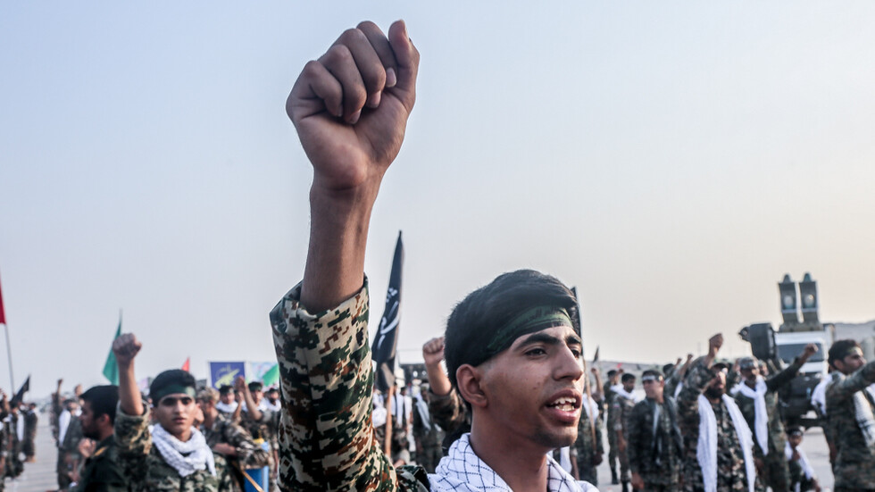 إيران.. إحباط مؤامرة لتنفيذ 30 تفجيرا إرهابيا متزامنا في طهران