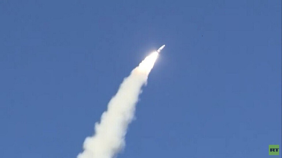 بيونغ يانغ تحذر الأمم المتحدة: شبه الجزيرة الكورية "على شفير حرب نووية"