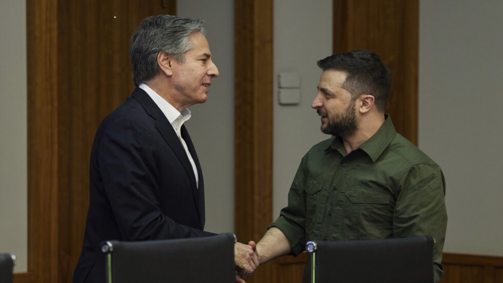 بلينكن يعلن موقف واشنطن من قرارات بشأن "تنازل أوكرانيا المحتمل عن أراض"