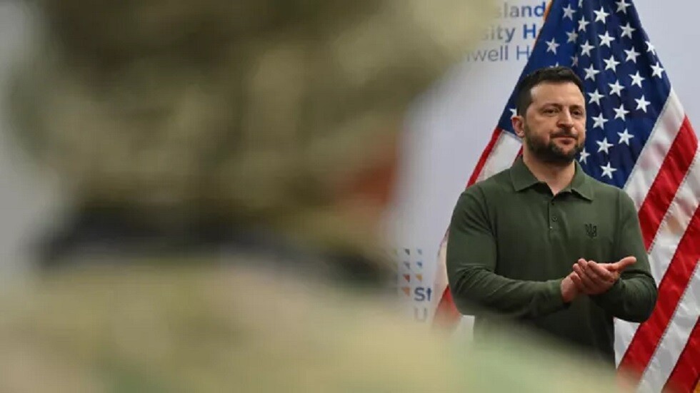 "بوليتيكو": صبر الدول الغربية تجاه أوكرانيا بدأ ينفد