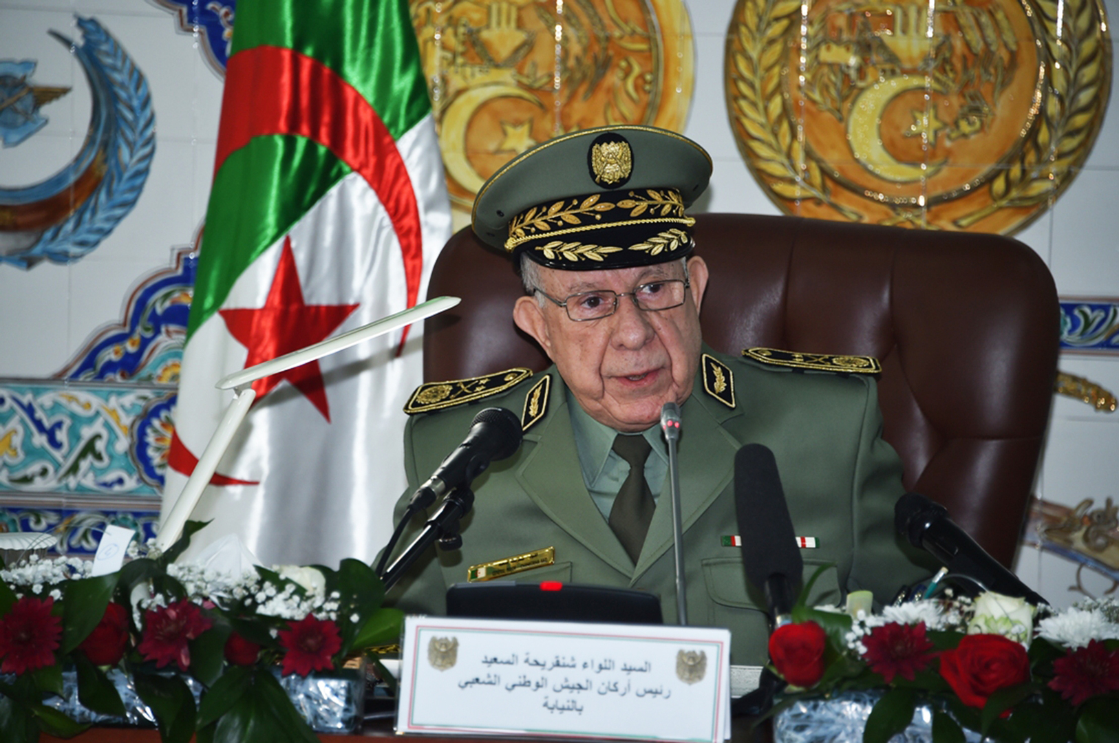 وزارة الدفاع الجزائرية تصدر بيانا بشأن اتصال هاتفي بين رئيس أركان جيش الجزائر ومدير الـCIA