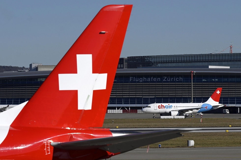 طائرة سويسرية تصل إلى إسبانيا بدون حقيبة واحدة على متنها - أرشيف -