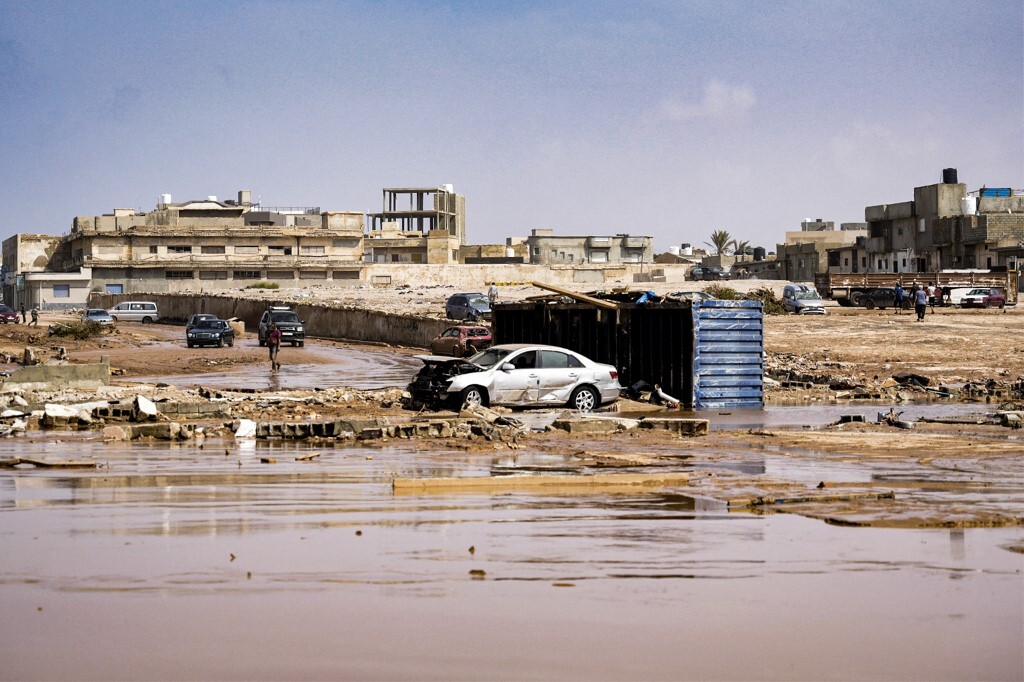 مراسلنا في ليبيا: دفن حوالي 4 آلاف جثة في درنة (صور)