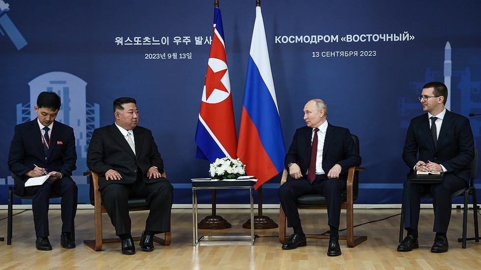 كيم خلال لقائه مع بوتين: العلاقات مع روسيا أولى أولويات كوريا الديمقراطية (فيديو)