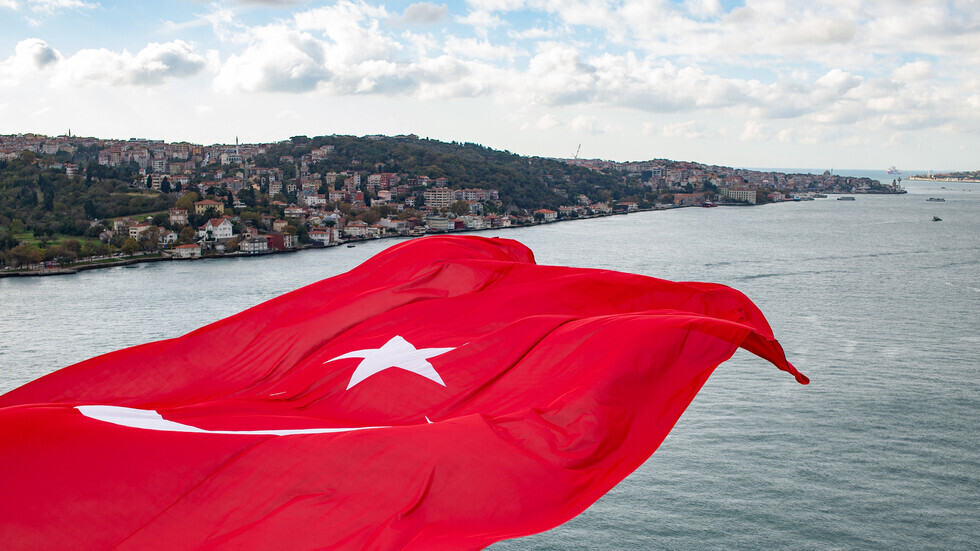 أردوغان يعين سفراء جددا لتركيا في روسيا وأوكرانيا ودول أخرى
