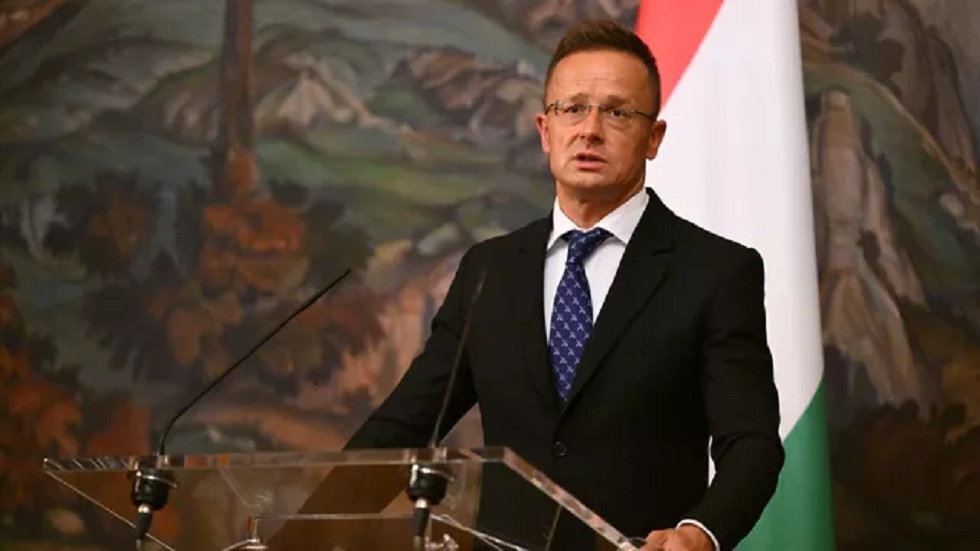بودابست: نؤيد إنهاء النزاع في أوكرانيا مبكرا ولا نريد أن يموت المجريون هناك