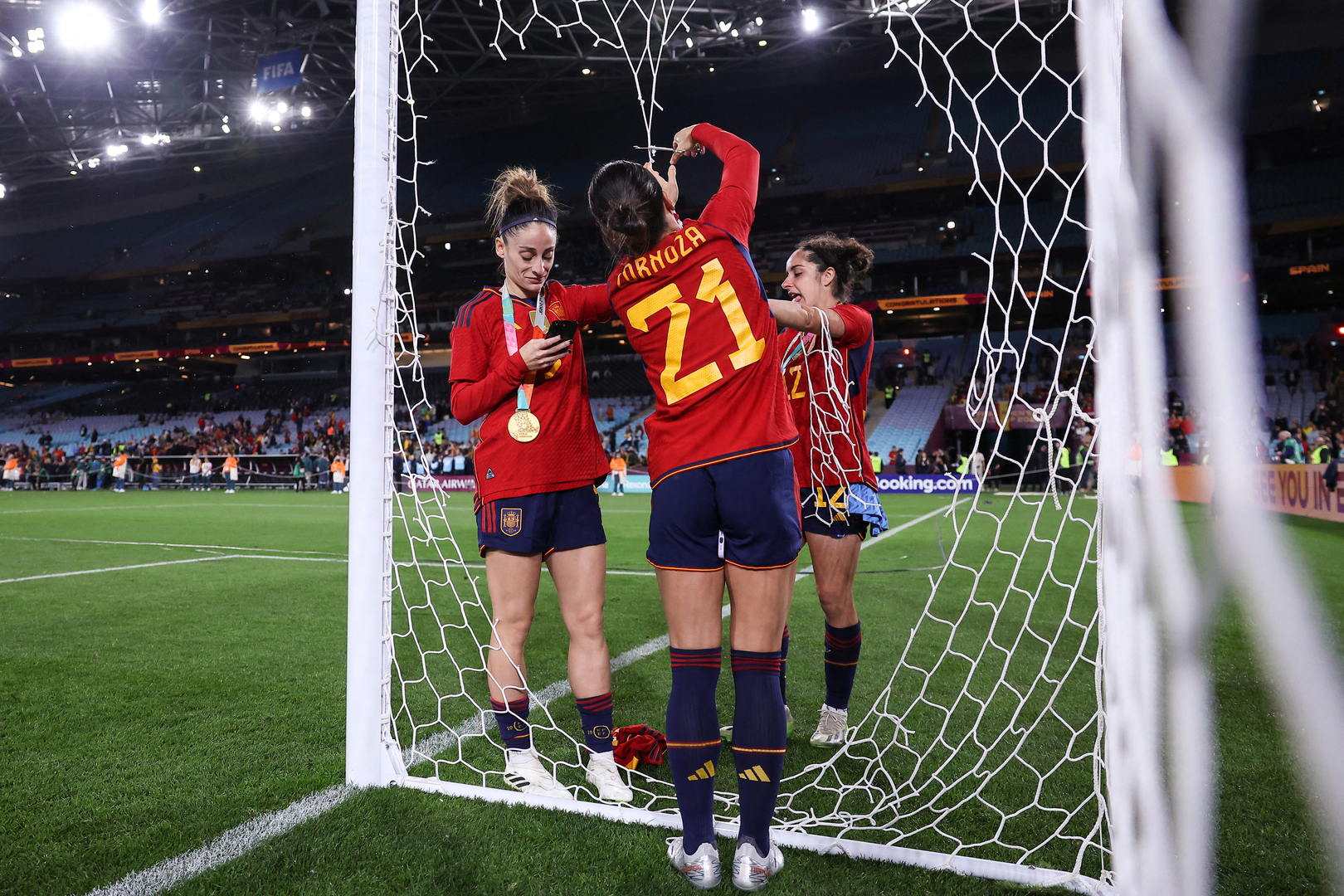 إسبانيا تدافع عن ملف كأس العالم 2030 بعد أزمة 