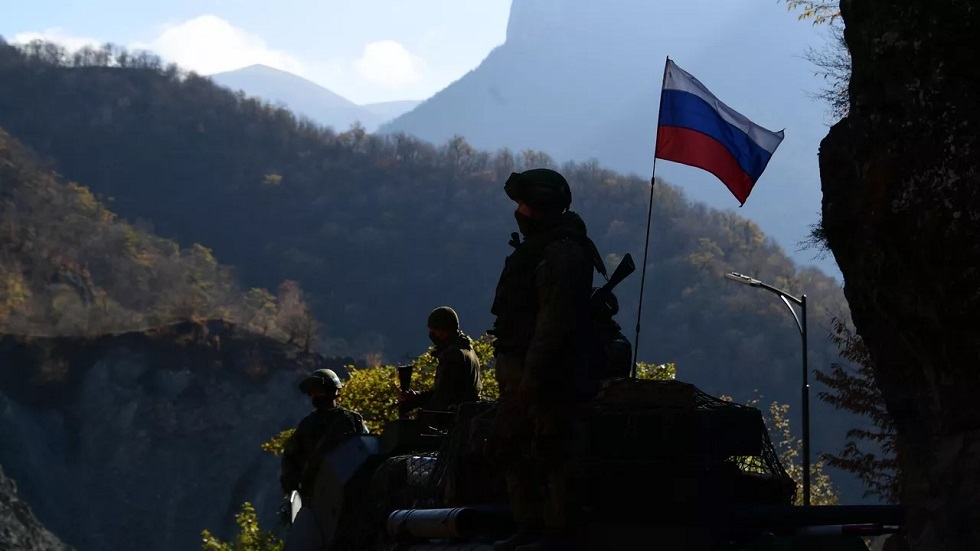 الدفاع الأذربيجانية تعرب عن تعازيها في مقتل أفراد قوة حفظ السلام الروسية في قره باغ