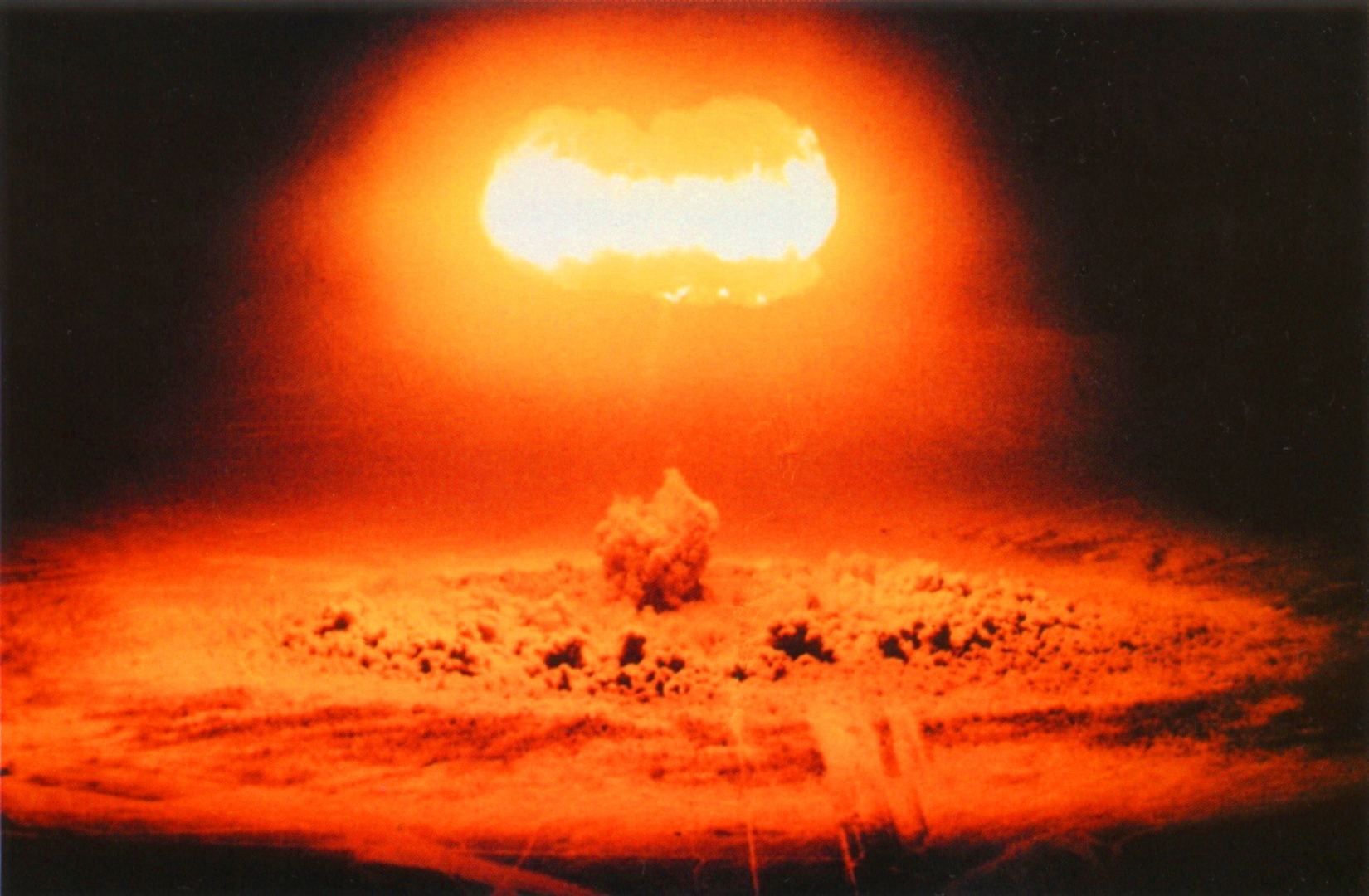 فرشينين: روسيا ملتزمة بتعليق التجارب النووية