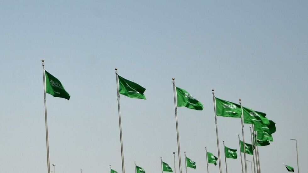 وزير الخارجية السعودي المملكة على استعداد للاستمرار في بذل جهود الوساطة في الأزمة الأوكرانية وزير الخارجية السعودي المملكة على استعداد للاستمرار في بذل جهود الوساطة في الأزمة الأوكرانية