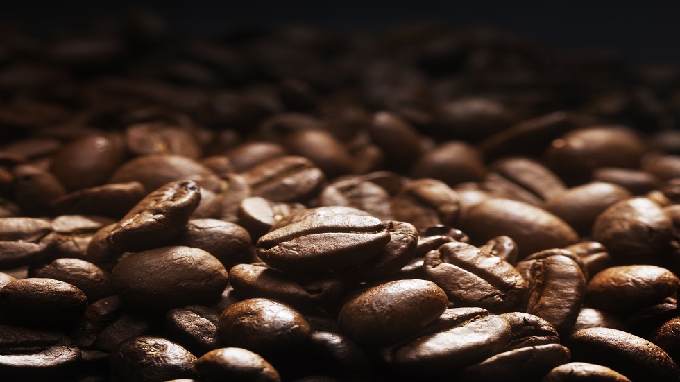 إثيوبيا تمنع المسافرين جوا من اصطحاب القهوة بأي شكل أو كمية