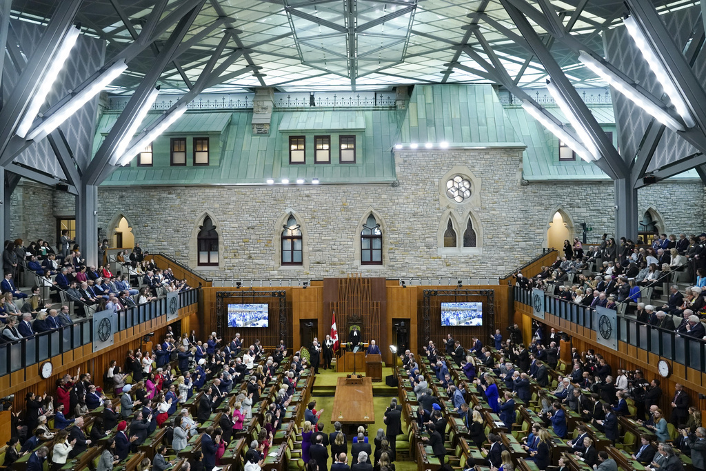 البرلمان الكندي، أوتاوا، أرشيف