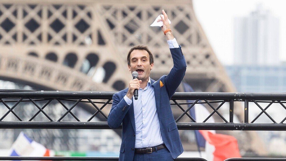 زعيم حزب فرنسي يعلق على فضيحة النازي الأوكراني في كندا: نظام زيلينسكي يواصل تمجيد النازيين
