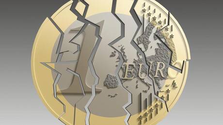 أوربان: خطر الانهيار الاقتصادي سيجبر الاتحاد الأوروبي على الانتقال إلى 