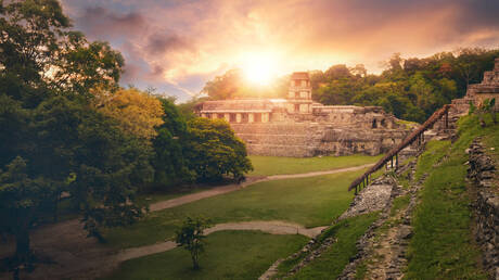 اكتشاف مبنى يشبه قصر حضارة مفقودة في المكسيك يعود تاريخه إلى 1500 عام