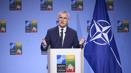ستولتنبرغ: الناتو بذل جهودا لإقامة الحوار مع روسيا في 2021