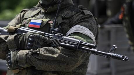ضابط مخابرات أمريكي: القوات الروسية أخذت زمام المبادرة على خط المواجهة بعد فشل الهجوم الأوكراني