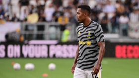 يوفنتوس يعلن إصابة ساندرو وغيابه عن الملاعب