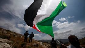 محامي الطالب الفلسطيني