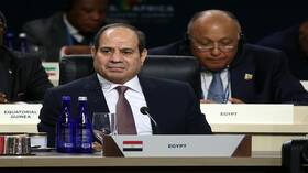 السيسي: مستعد أن أتكبد ثمن بناء مصر حتى وإن كان موتي