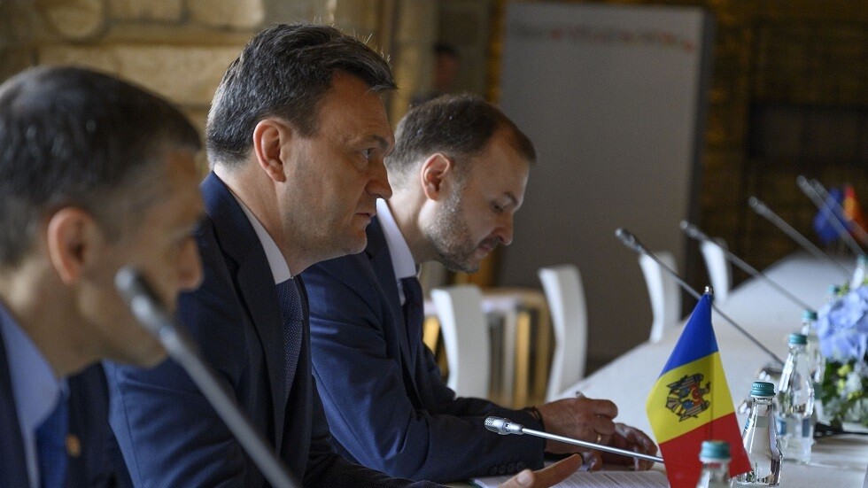 مولدوفا تؤكد سعيها لبيع مينائها الوحيد لرومانيا