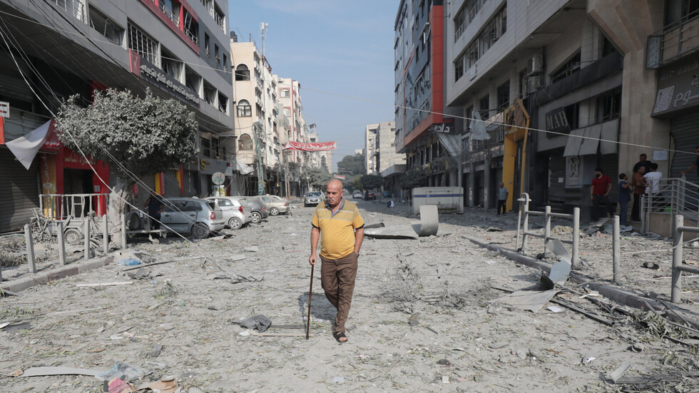 الجيش الإسرائيلي: سنصعد الغارات ضد قادة حماس في الساعات المقبلة