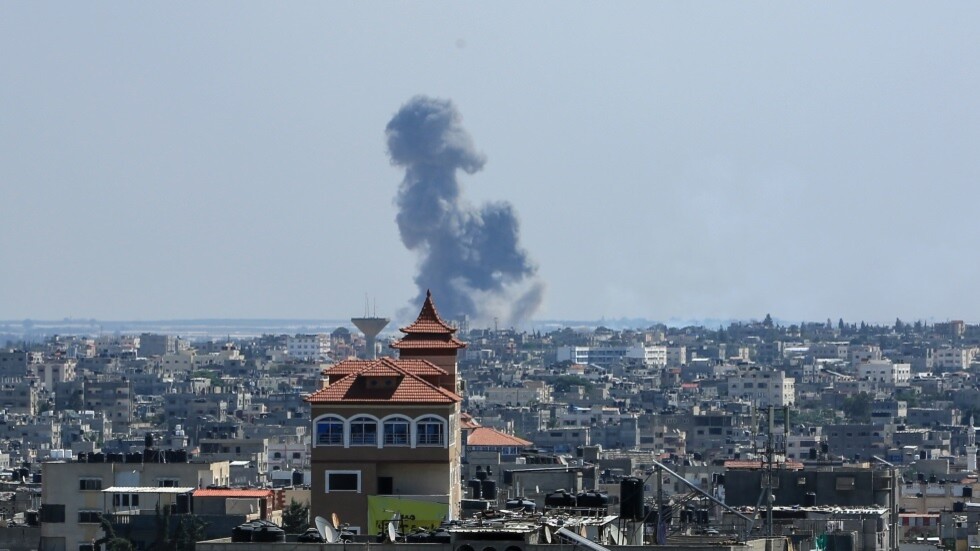 مجلس الأمة الجزائري يدين 