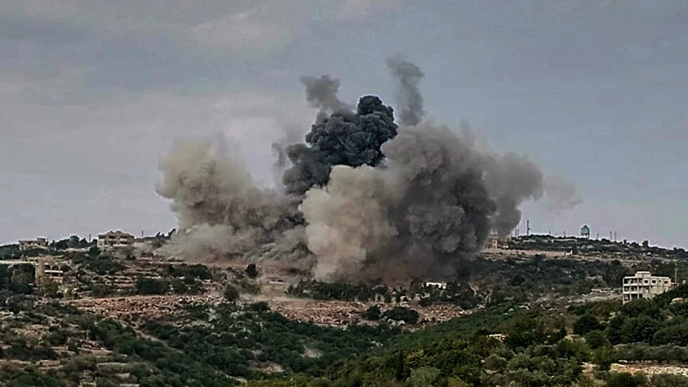 الجيش اللبناني يدعو المواطنين لعدم التوجه إلى المناطق الحدودية مع إسرائيل بسبب القصف الإسرائيلي