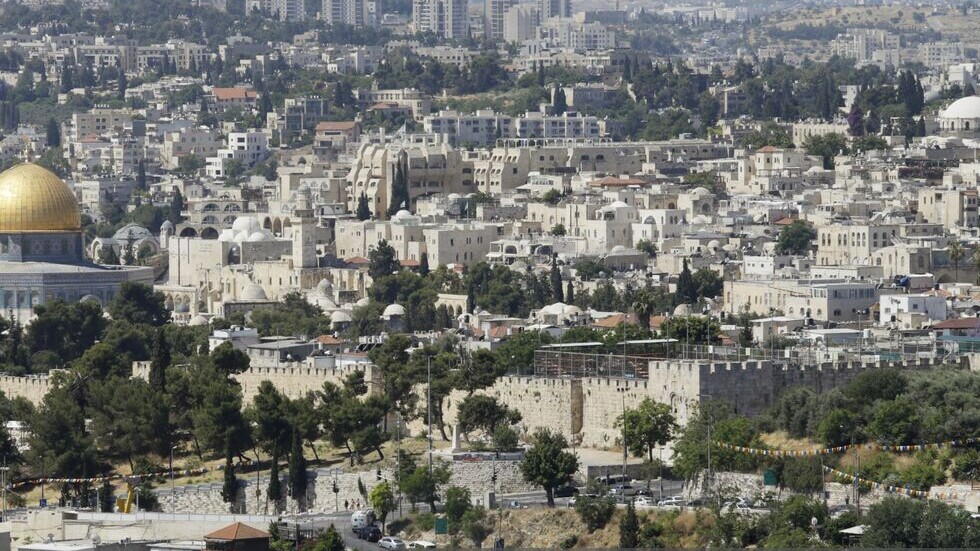تعرض مسجد يحمل اسم أحمد قديروف قرب القدس إلى أضرار جراء القصف (صورة)