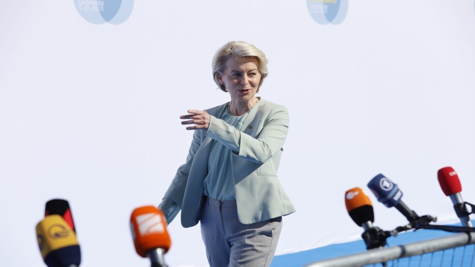 فون دير لاين ورئيسة البرلمان الأوروبي إلى إسرائيل "للتضامن مع ضحايا هجمات حماس"