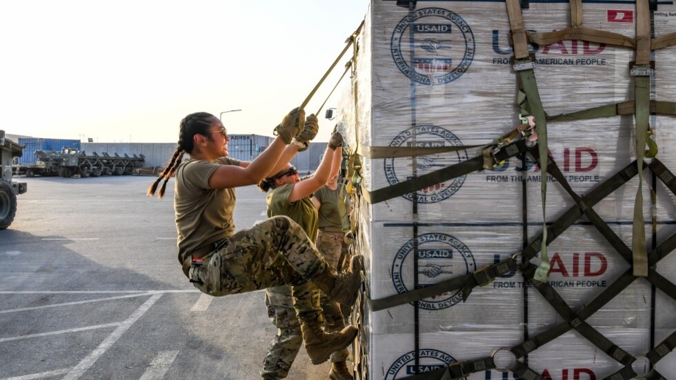 الإمارات تصدر بيانا بشأن معلومات حول وصول طائرات أمريكية إلى "الظفرة" من أجل "دعم إسرائيل"