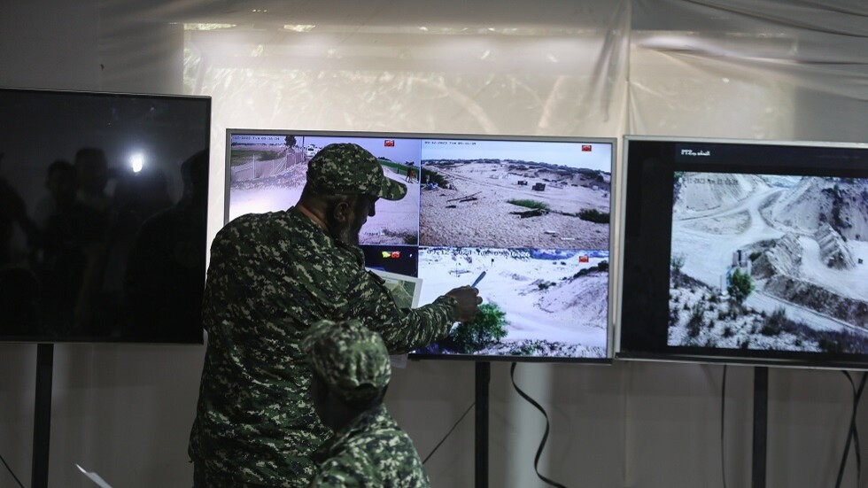 بالفيديو.. كتائب القسام تستهدف تحشدات للجيش الإسرائيلي شرق خان يونس